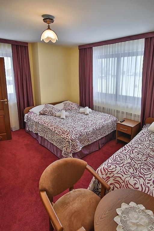 Osrodek Wypoczynku Dziubas Jan - 500 M Od Stacji Narciarskiej Kaniowka Białka Tatrzańska Zimmer foto